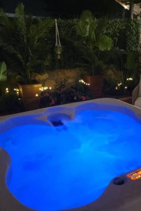 The Ritz Spa Sanctuary Hot Tub/Patio/Fam/Pet Лас-Крусес Экстерьер фото